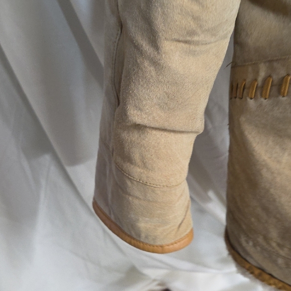 Elegant COMINT  Tan Leather Jacket with Cream Lining. Med - Picture 4 of 16